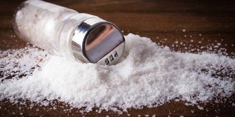 Come utilizzare sale come alleato domestico
